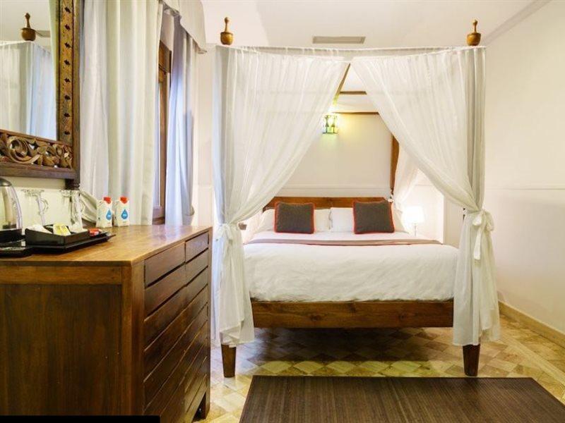 Hotel Boutique Reina Mora Granada Eksteriør billede