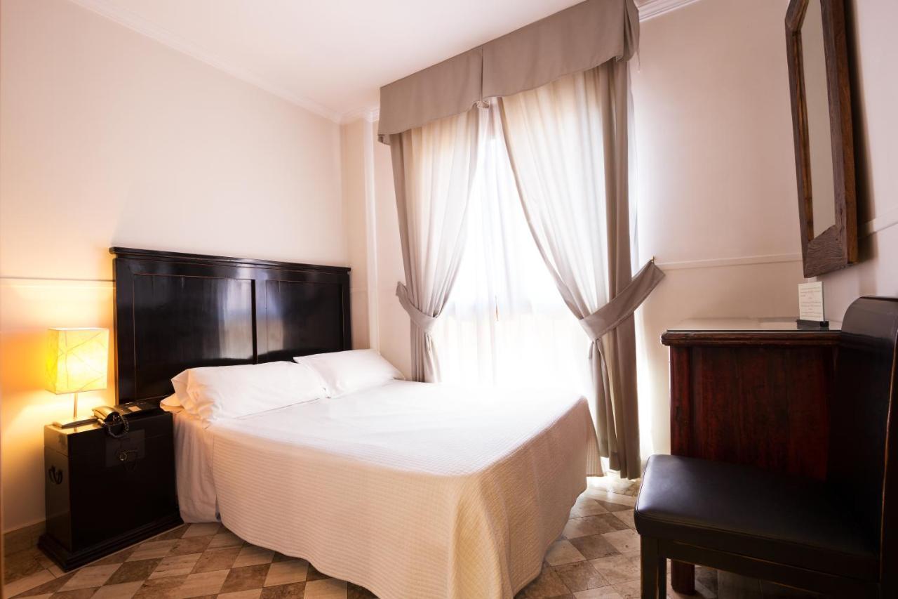 Hotel Boutique Reina Mora Granada Eksteriør billede