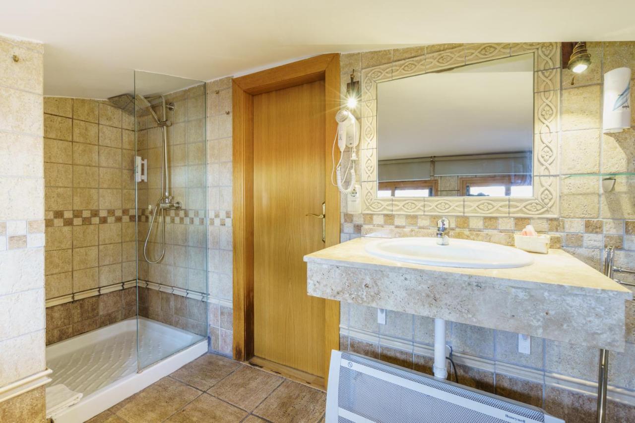 Hotel Boutique Reina Mora Granada Eksteriør billede