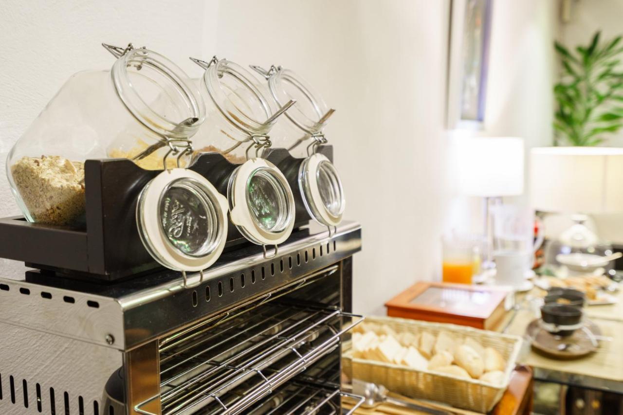 Hotel Boutique Reina Mora Granada Eksteriør billede